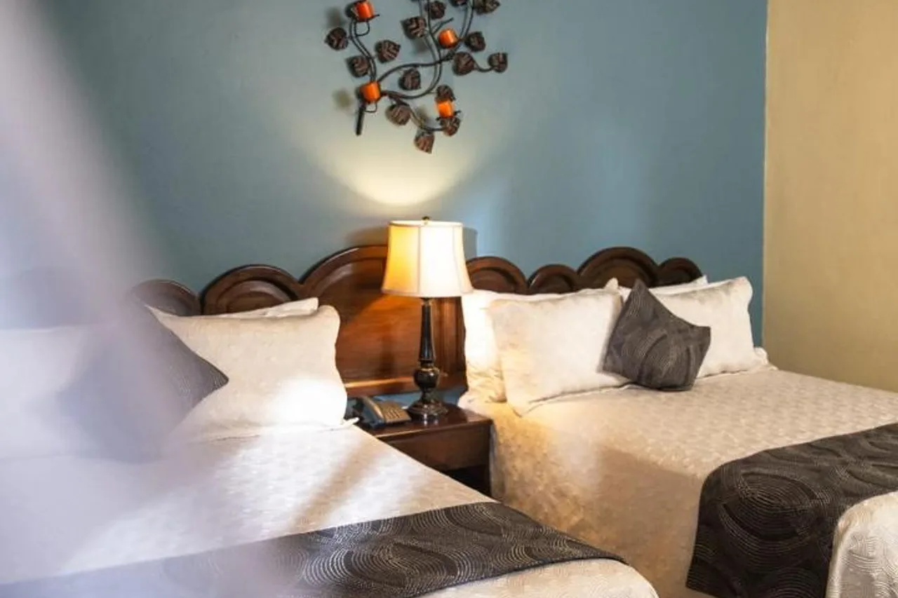 Hotel Plaza Copan — ภาพห้องพักและบรรยากาศ