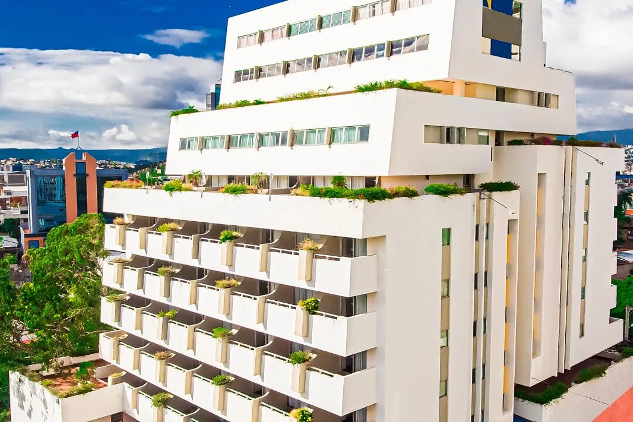Hotel Plaza San Martín — ภาพห้องพักและบรรยากาศ