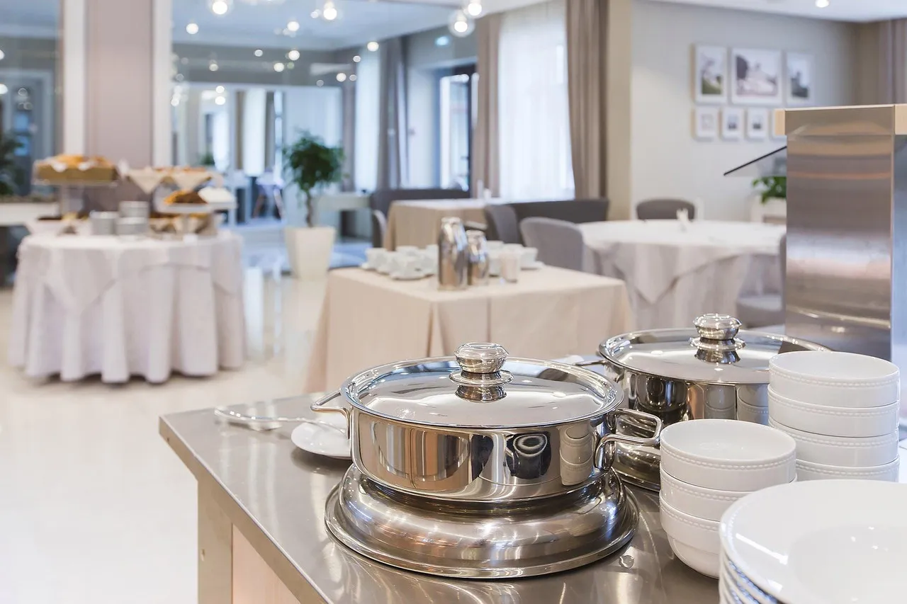 Hotel Pokrovsky — rooms and atmosphere