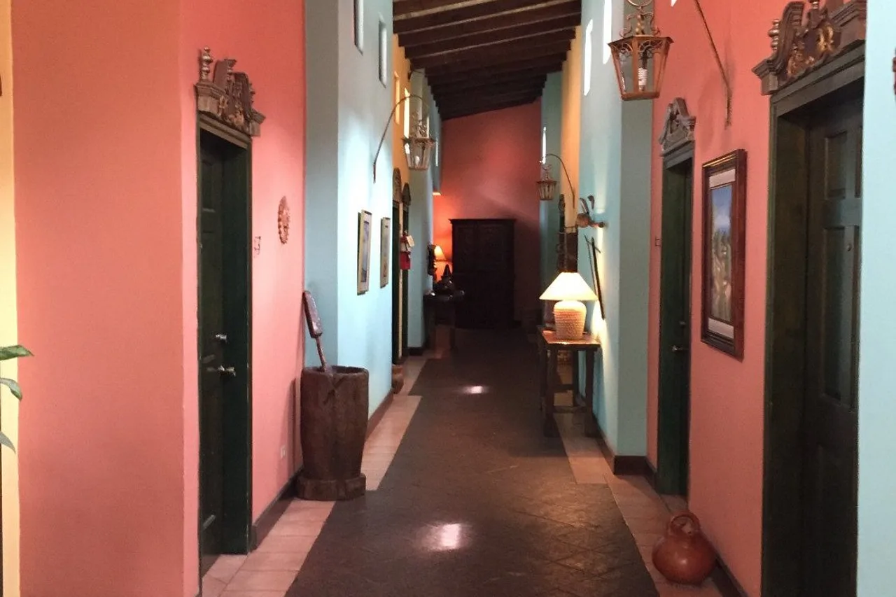 Hotel Portal del Ángel — ภาพห้องพักและบรรยากาศ