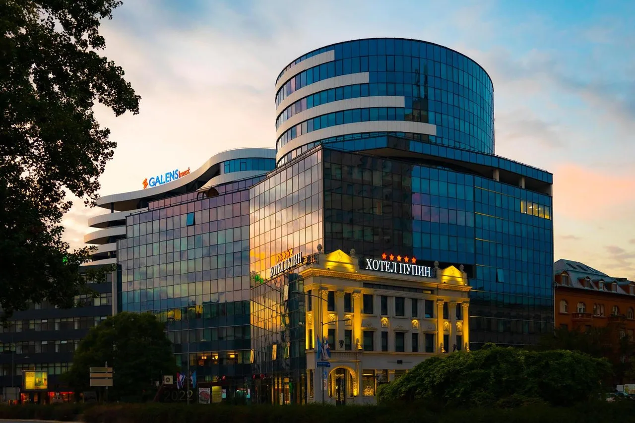 Hotel Pupin Novi Sad — โนวีซาด