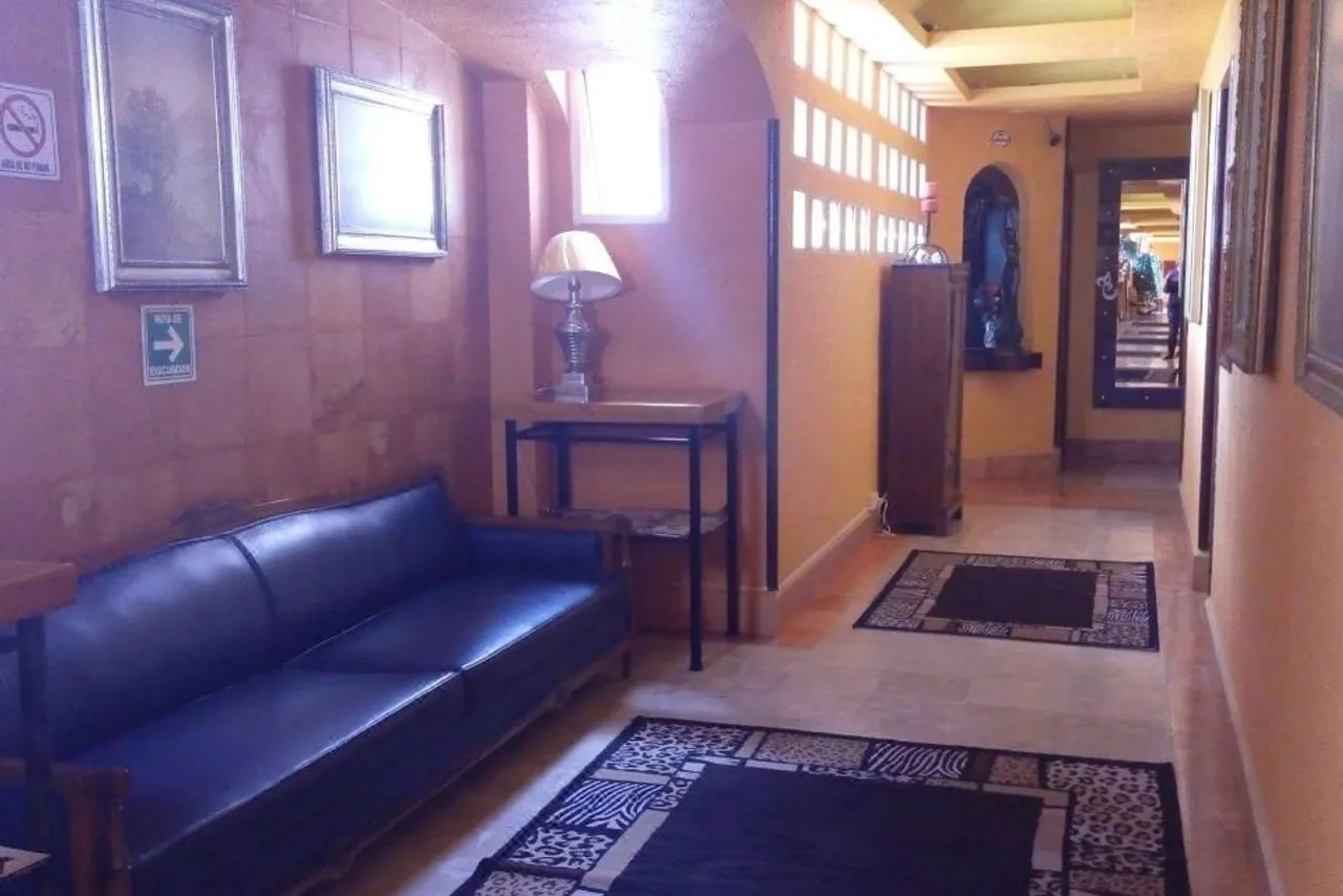 Hotel Real Azteca — ภาพห้องพักและบรรยากาศ