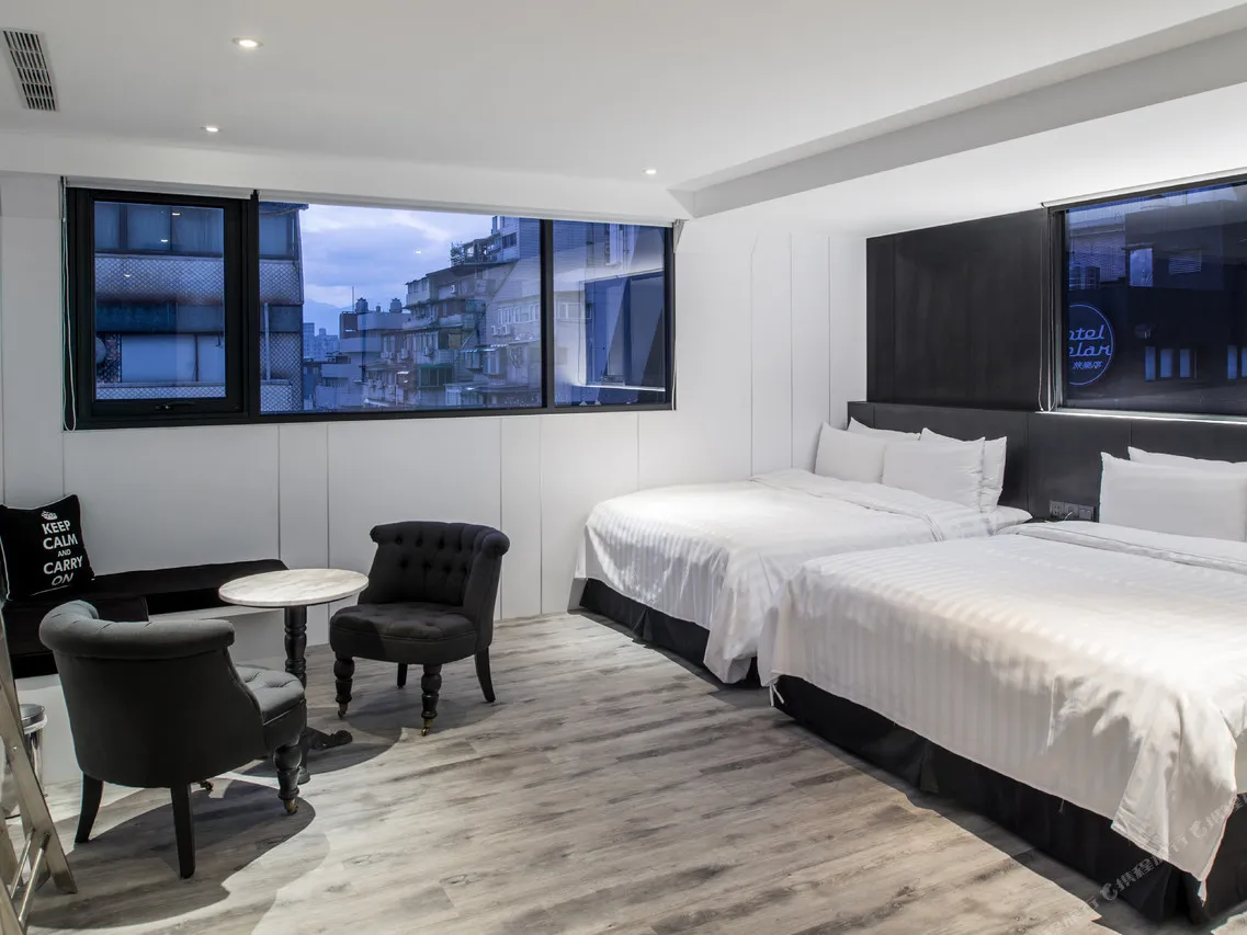 Hotel Relax III — ภาพห้องพักและบรรยากาศ