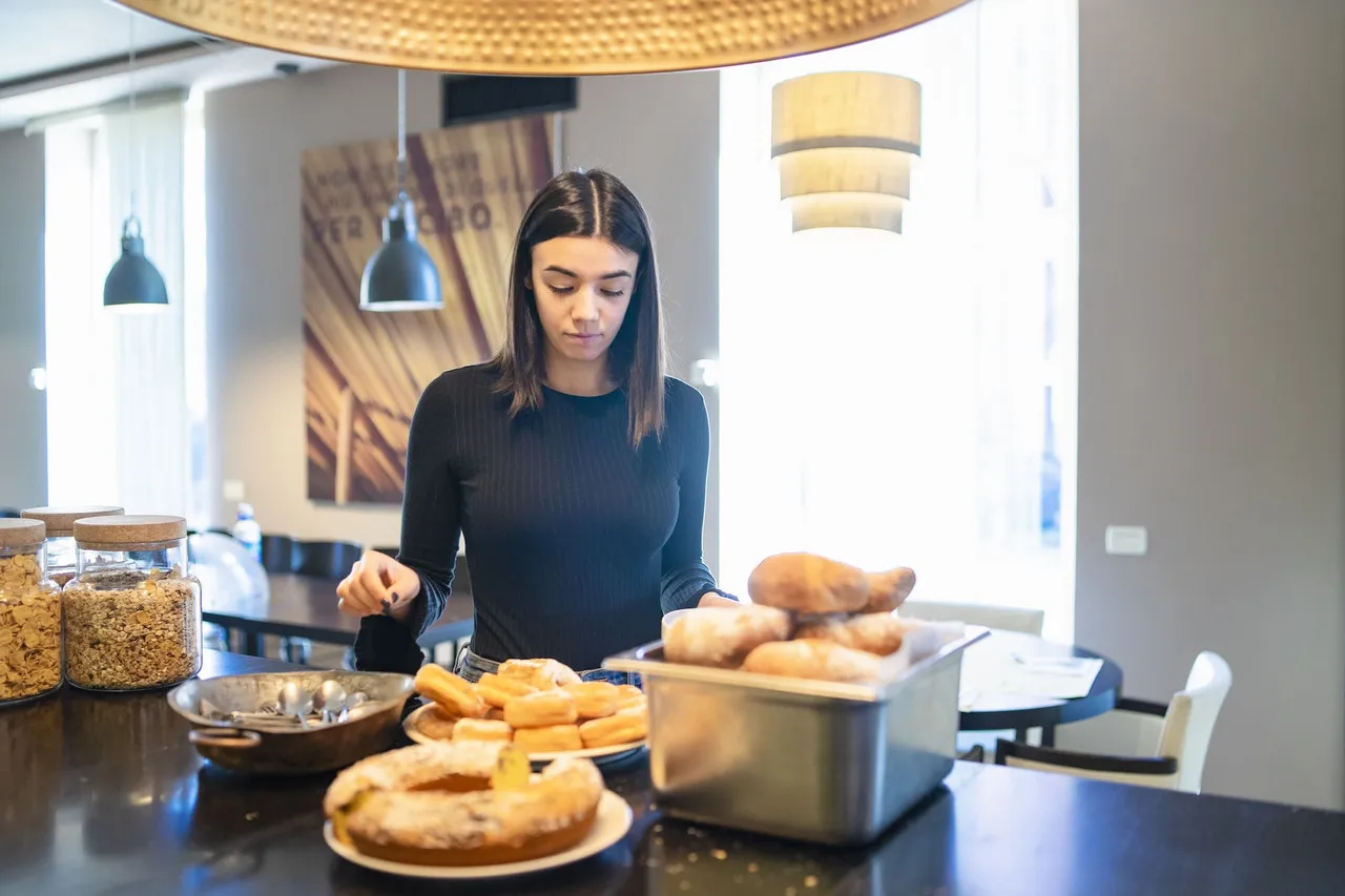 Hotel Repubblica Marinara — rooms and atmosphere