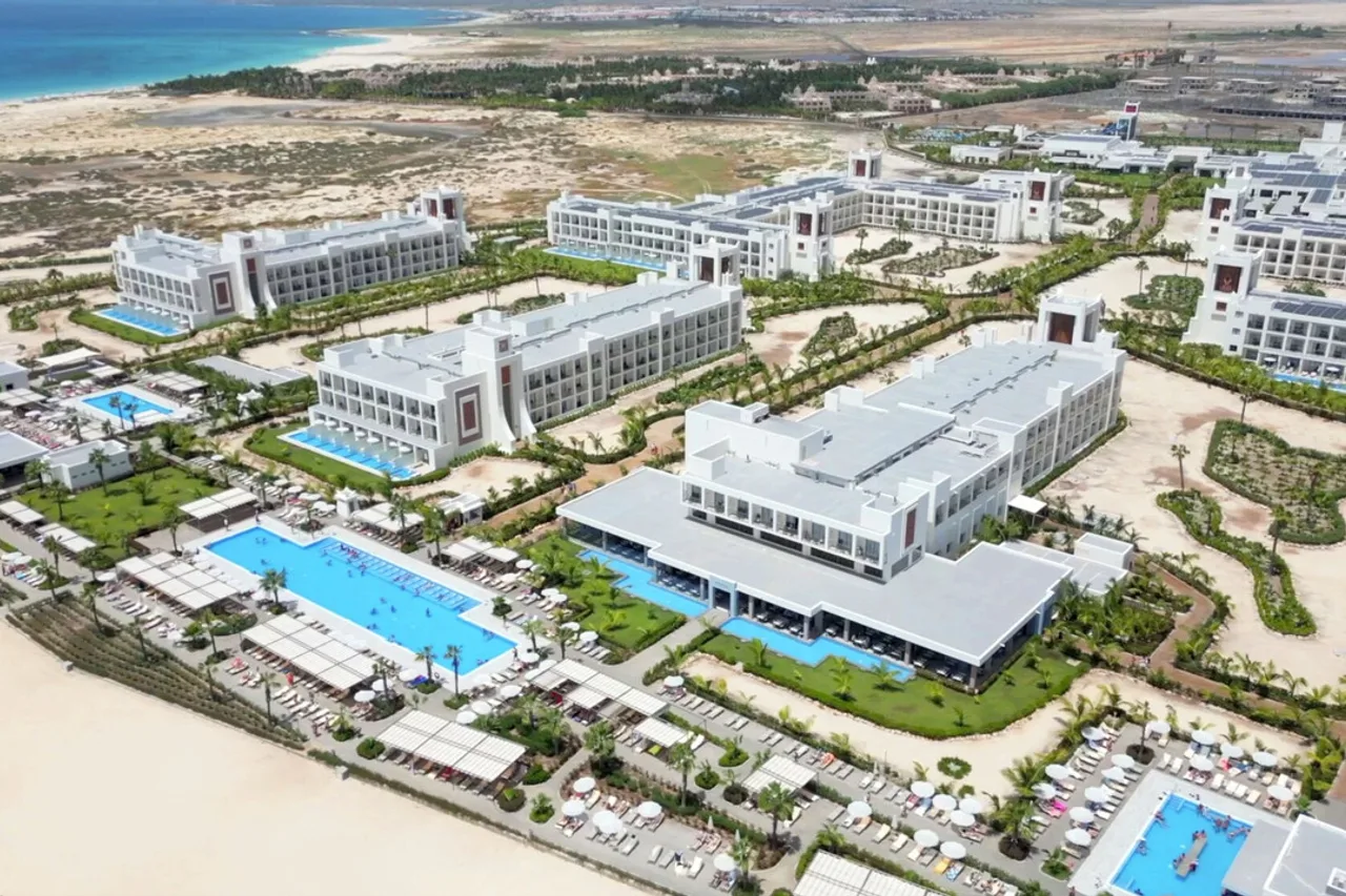 Hotel Riu Palace Santa Maria - All Inclusive — ภาพห้องพักและบรรยากาศ