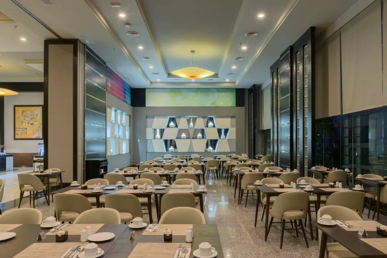 Hotel Riu Plaza Guadalajara — ภาพห้องพักและบรรยากาศ
