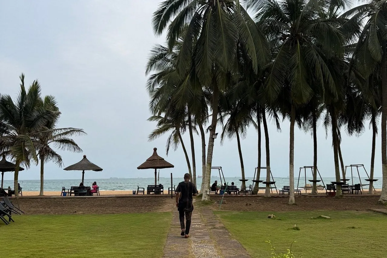 Hotel Riviera Ramatou Plage — rooms and atmosphere