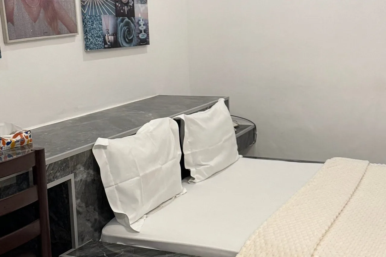 Hotel Riviera Ramatou Plage — rooms and atmosphere