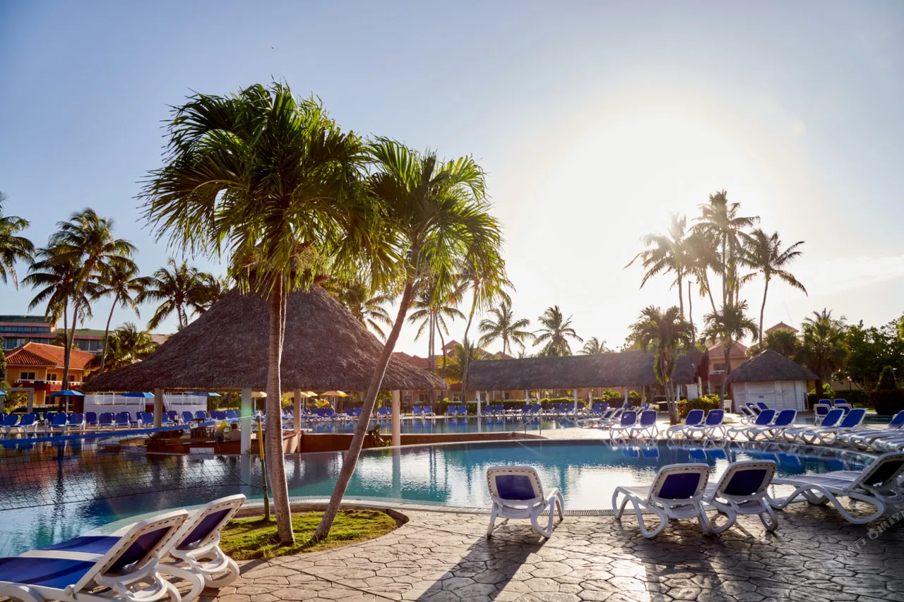 Hotel Roc Arenas Doradas — วาราเดโร