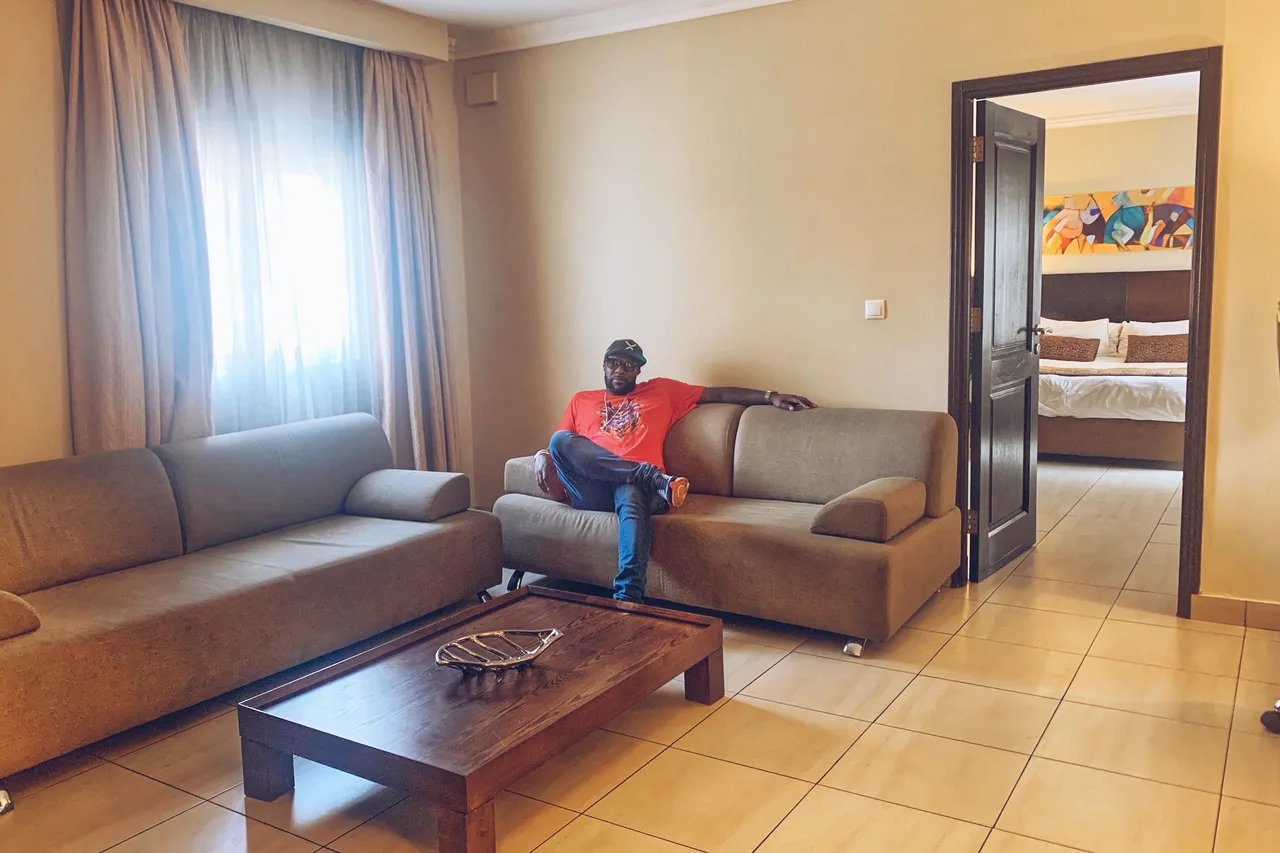 Hotel Royal Kinshasa — ภาพห้องพักและบรรยากาศ