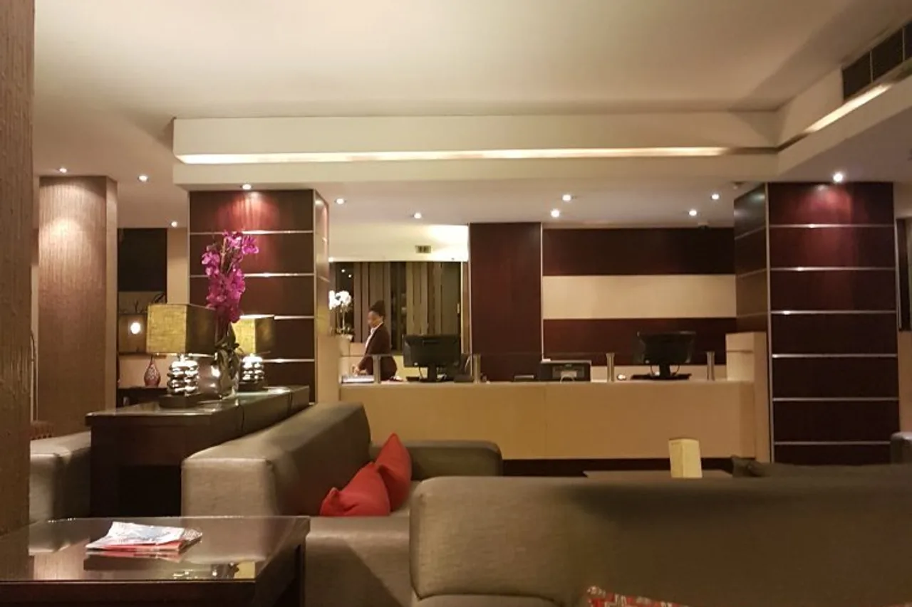 Hotel Royal Kinshasa — ภาพห้องพักและบรรยากาศ