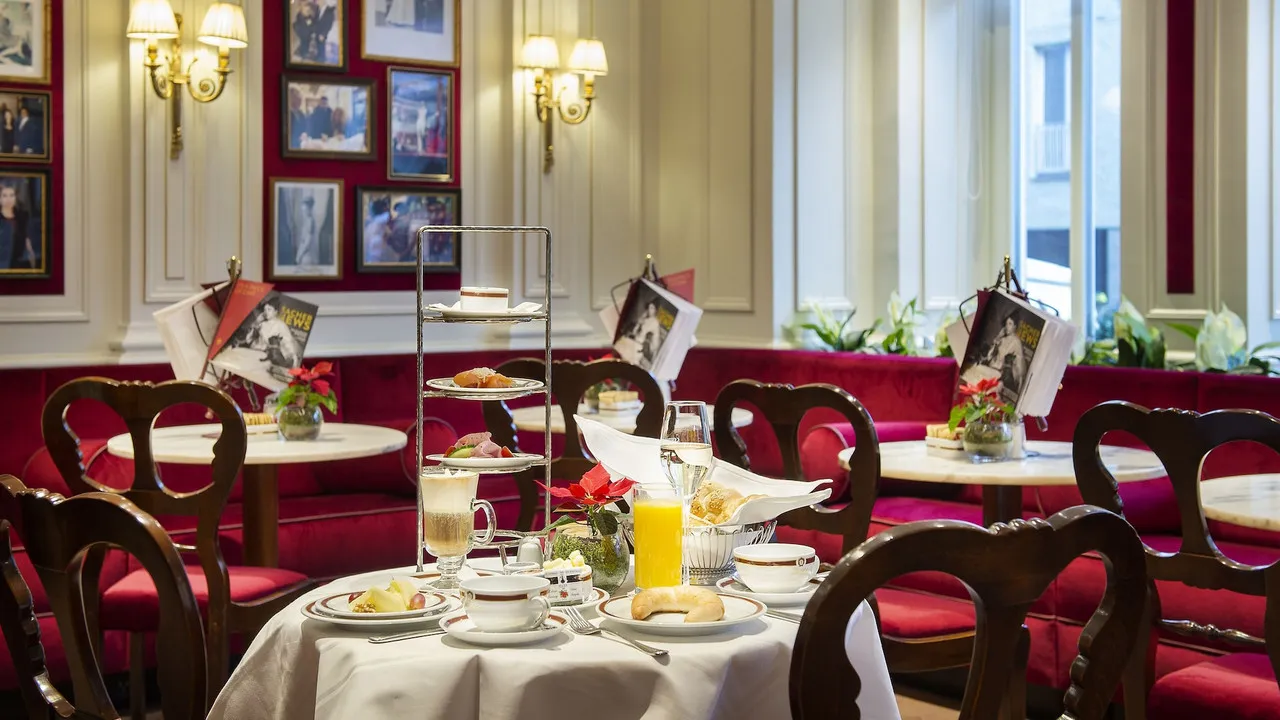 Hotel Sacher Salzburg — rooms and atmosphere