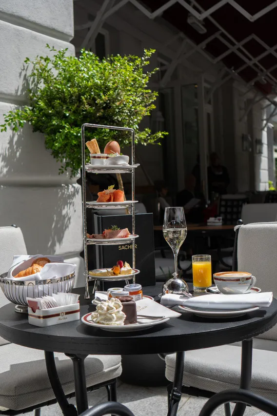 Hotel Sacher Salzburg — rooms and atmosphere
