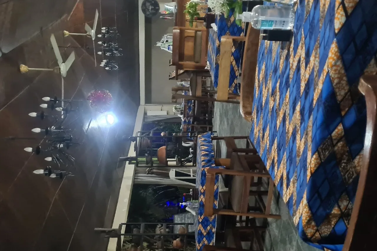 Hotel Sainte-Brigitte HSB — ภาพห้องพักและบรรยากาศ
