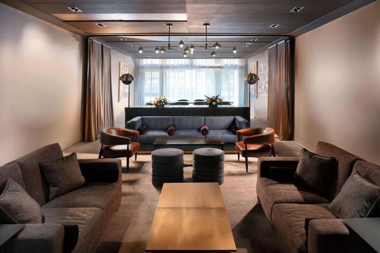 Hotel Savoy Kansas City, Tapestry Collection by Hilton — ภาพห้องพักและบรรยากาศ