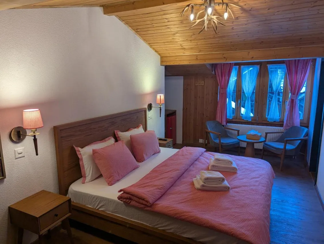 Hotel Schützen — rooms and atmosphere