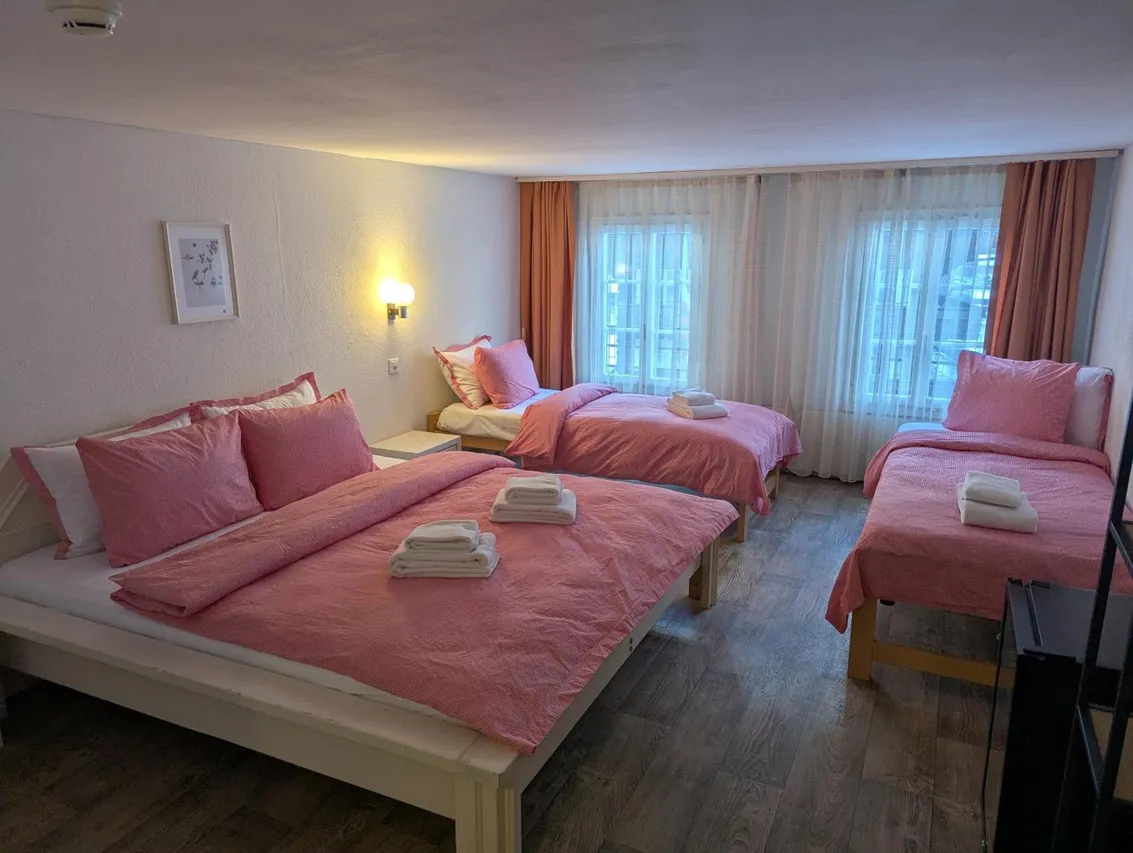 Hotel Schützen — rooms and atmosphere