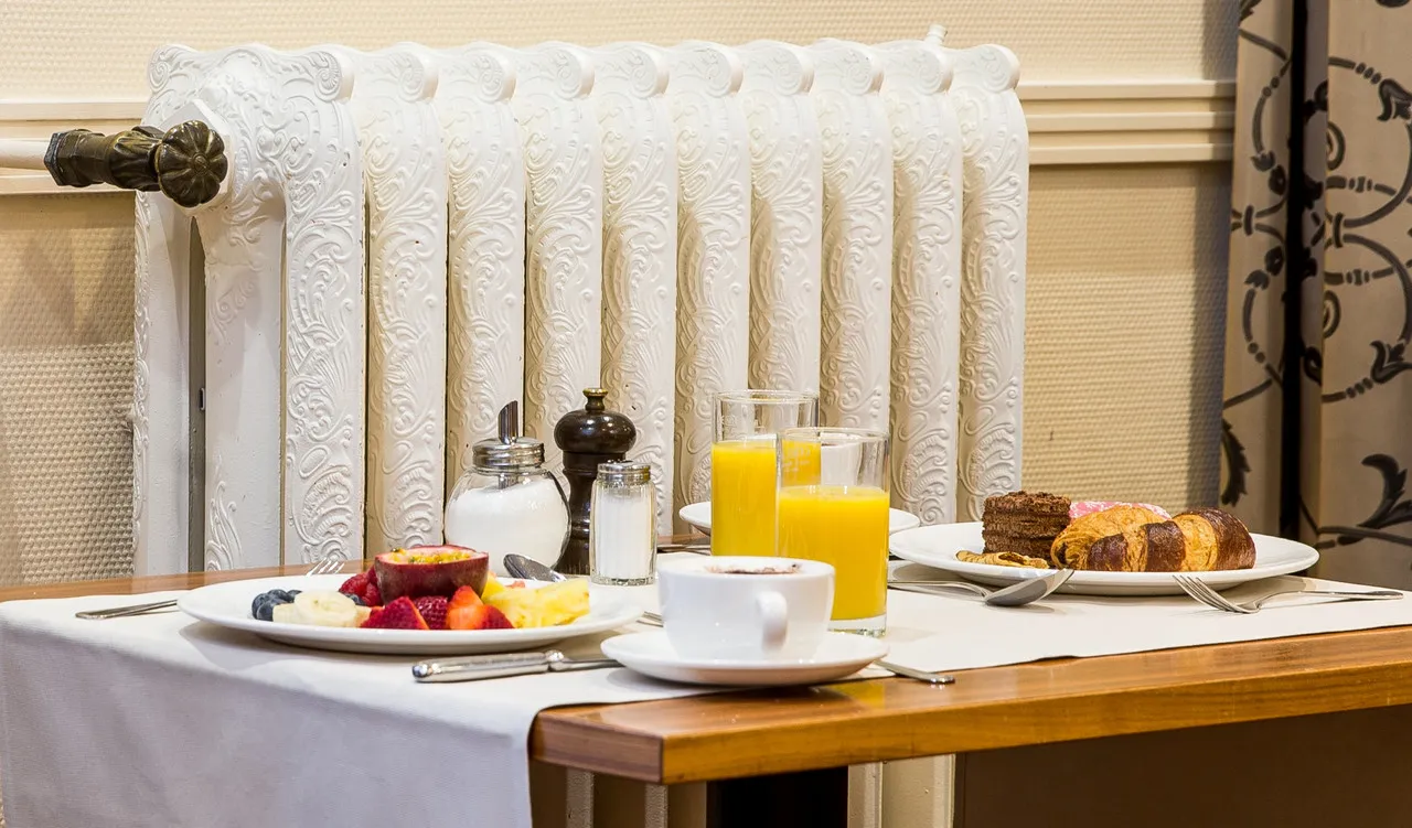 Hotel Schweizerhof Basel — rooms and atmosphere