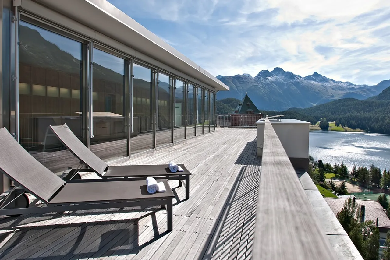 Hotel Schweizerhof St. Moritz — ภาพห้องพักและบรรยากาศ