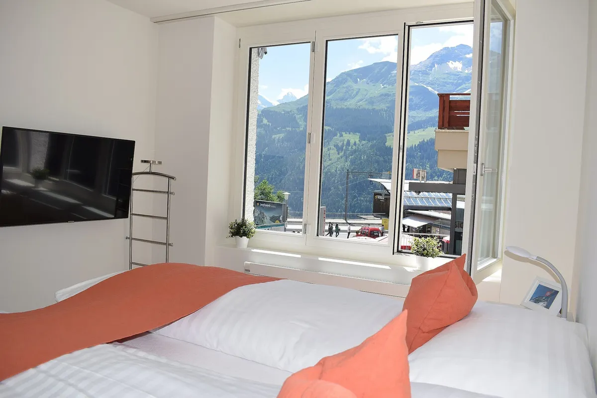 Hotel Silberhorn Wengen — rooms and atmosphere