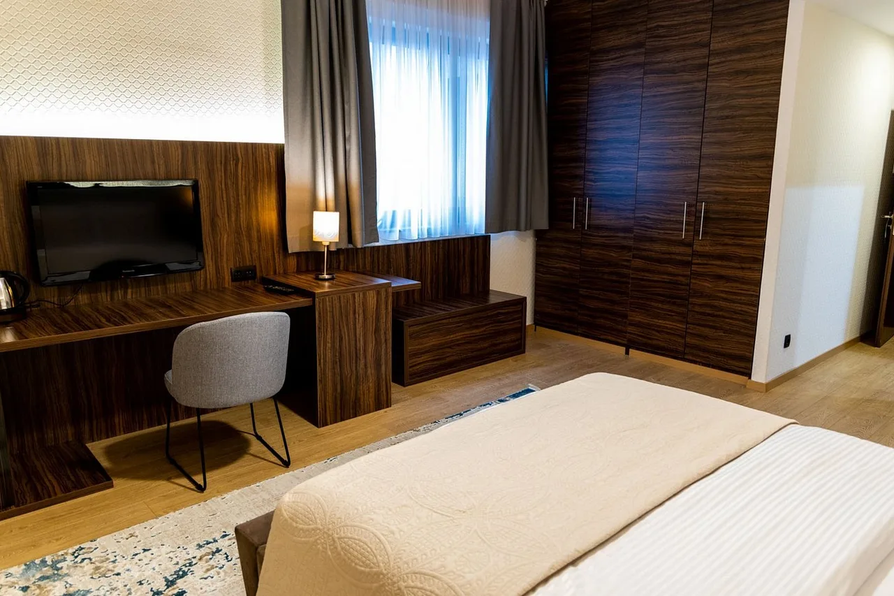 Hotel Sirius — ภาพห้องพักและบรรยากาศ
