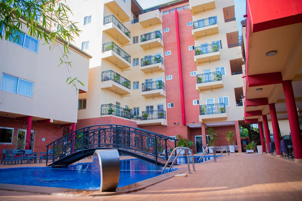 Hotel Sissiman — โบโบ-ดิอูลาโซ