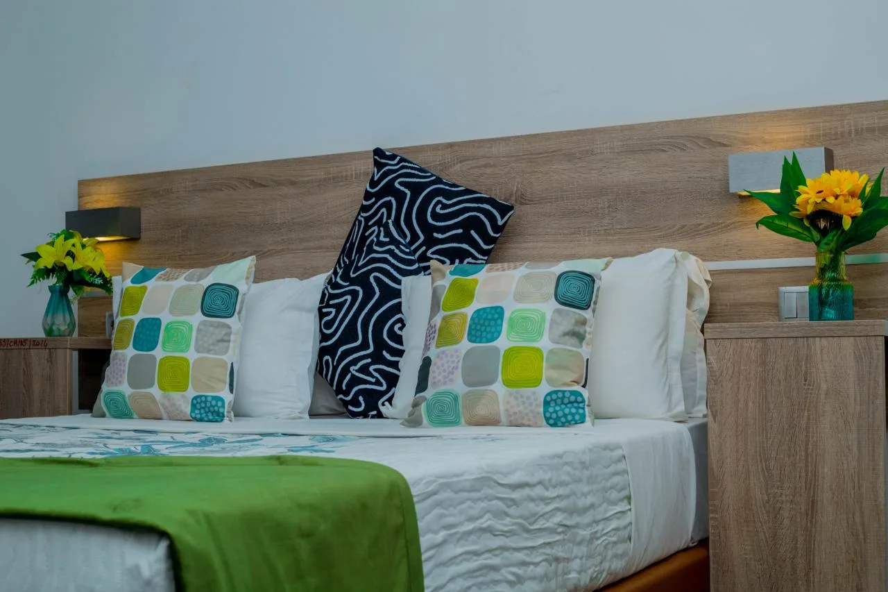 Hotel Sissiman — ภาพห้องพักและบรรยากาศ
