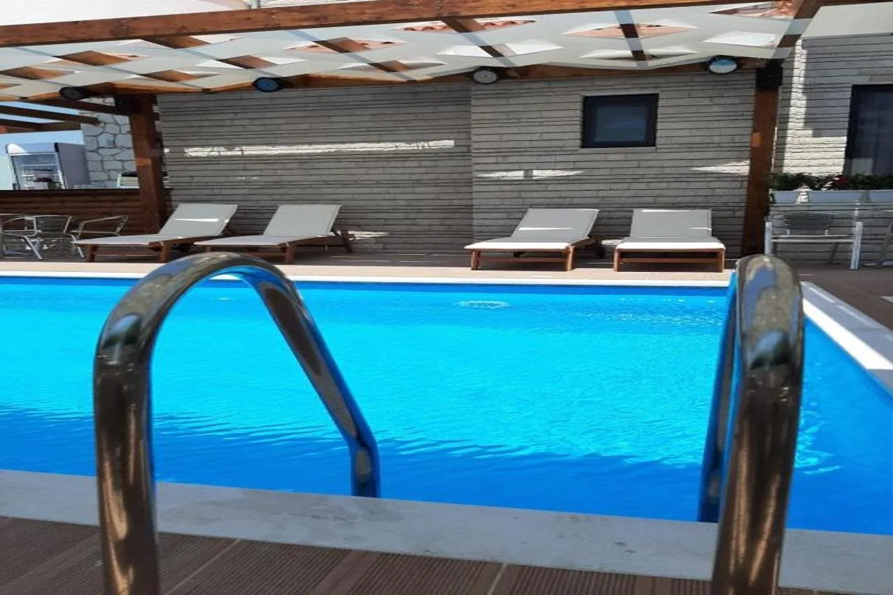 Hotel Sole — ซารานเด