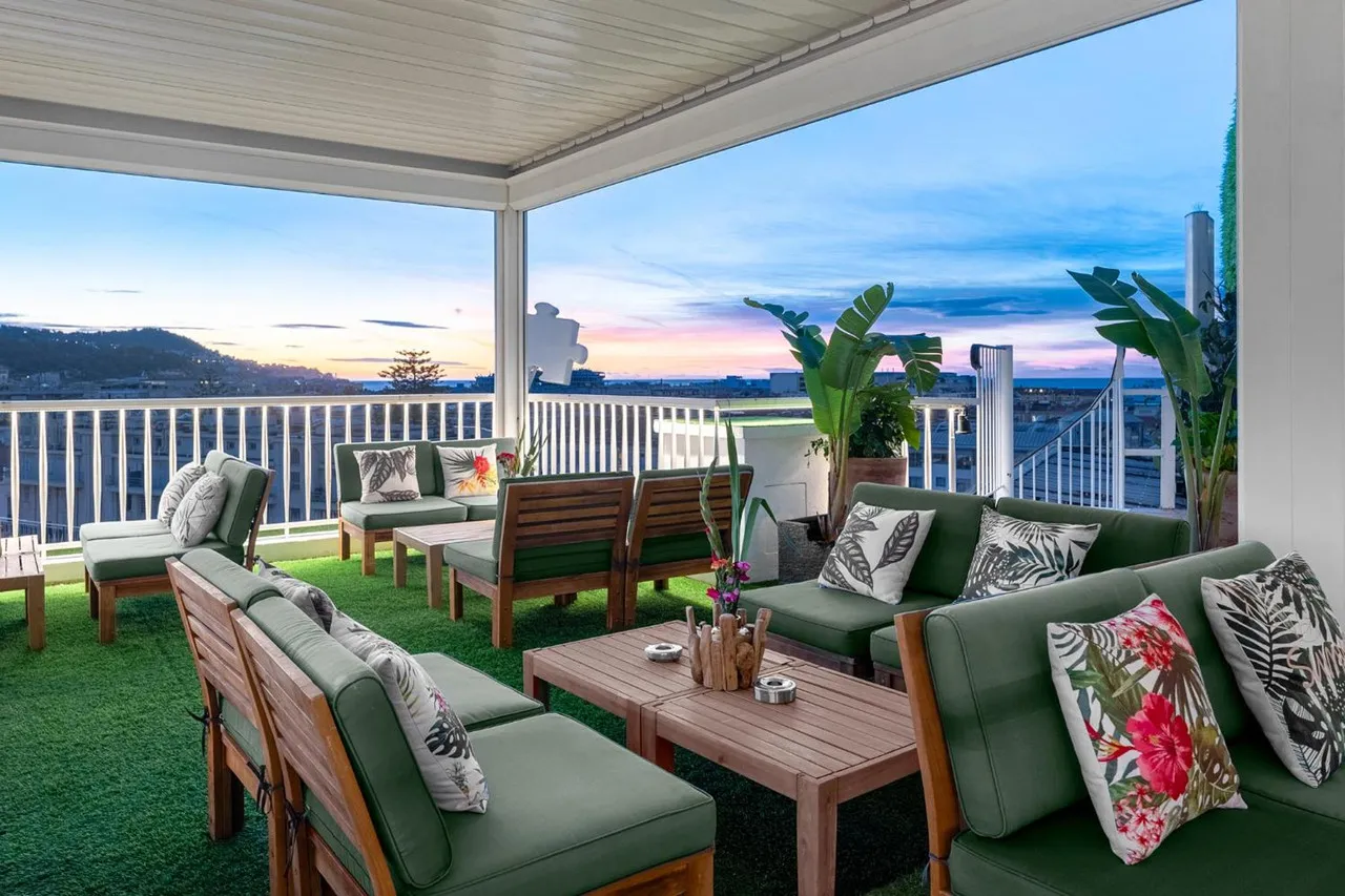 Hotel Splendid Nice — rooms and atmosphere