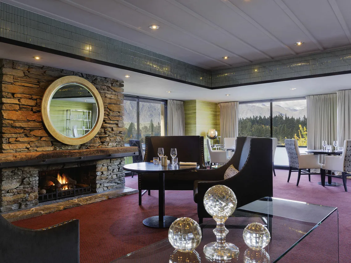 Hotel St Moritz Queenstown – MGallery — rooms and atmosphere
