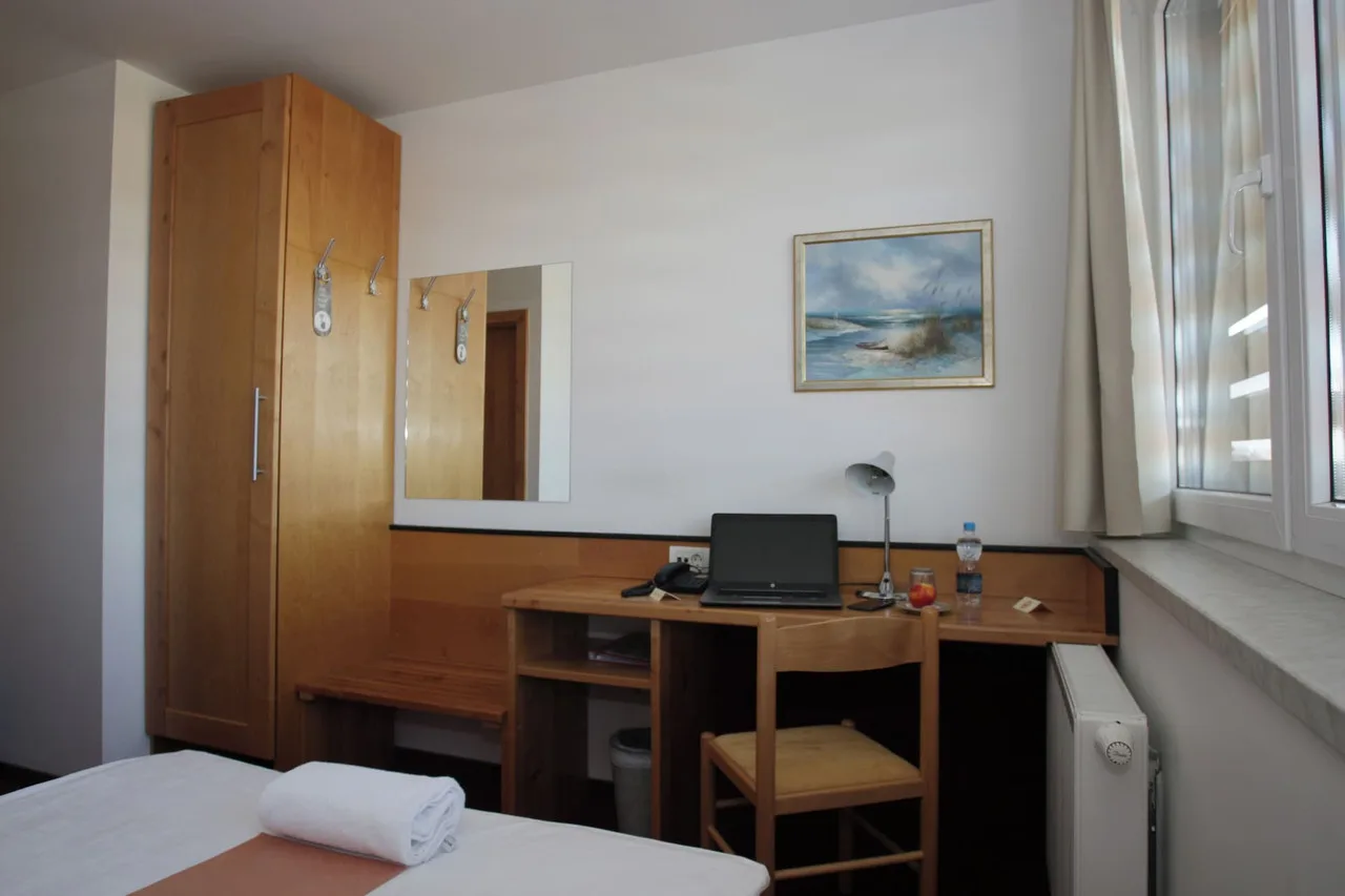 Hotel Tabor Maribor — ภาพห้องพักและบรรยากาศ