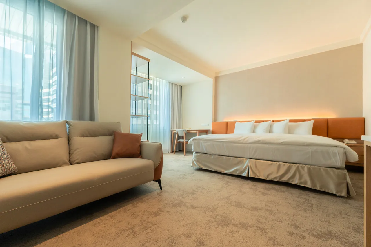 Hotel Tainan — rooms and atmosphere