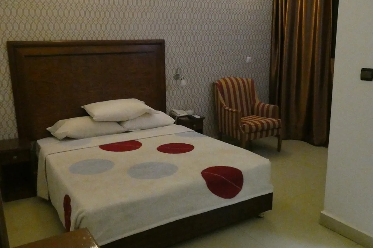 Hôtel Ténéré — ภาพห้องพักและบรรยากาศ
