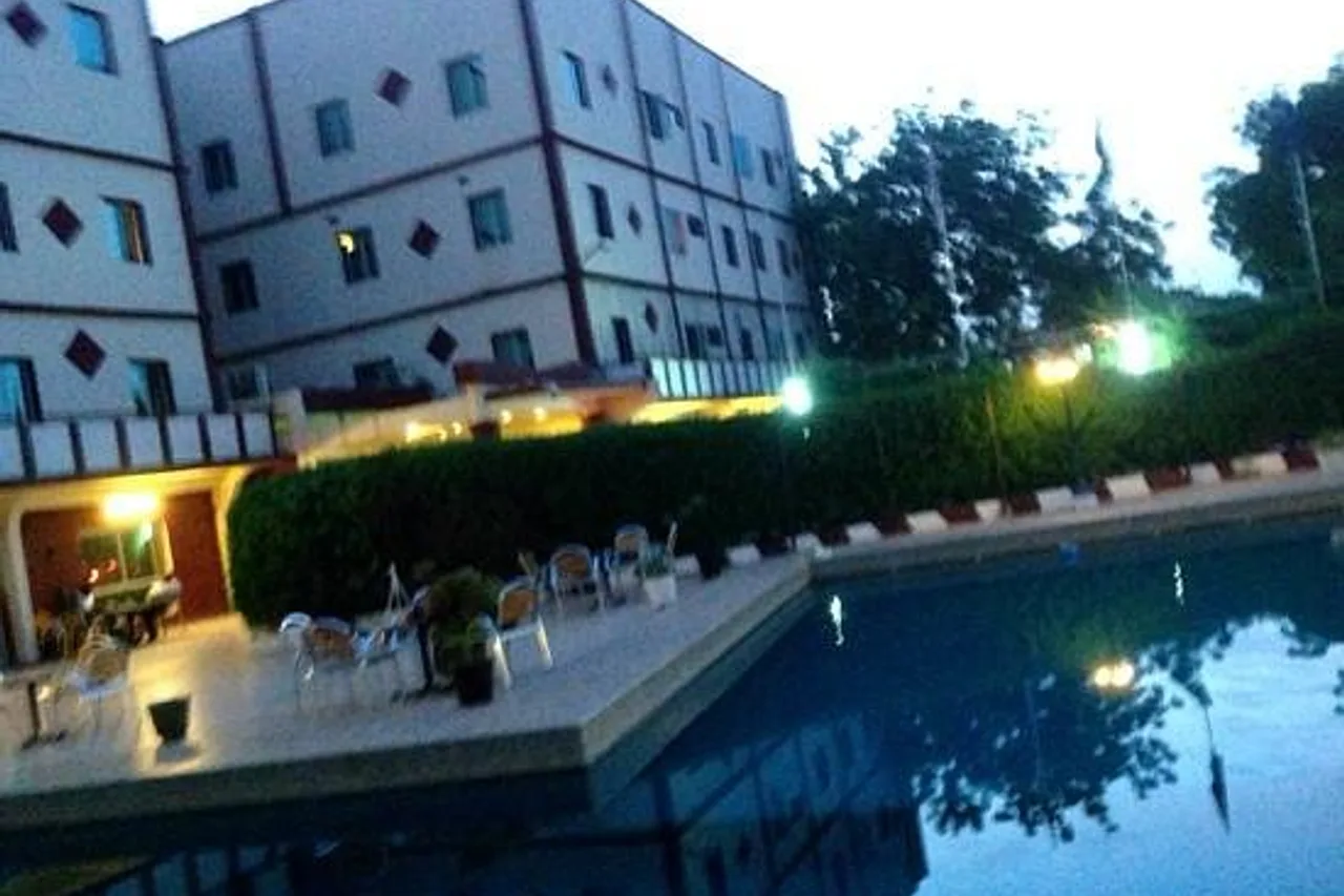 Hôtel Ténéré — ภาพห้องพักและบรรยากาศ