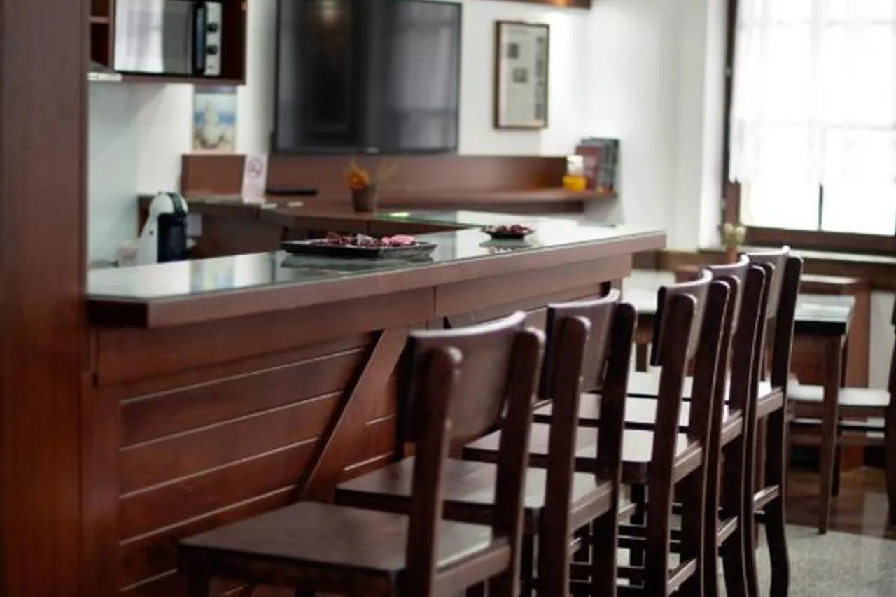 Hotel Theatre — ภาพห้องพักและบรรยากาศ