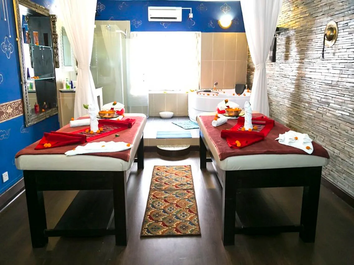 Hotel Tibet Kathmandu — rooms and atmosphere