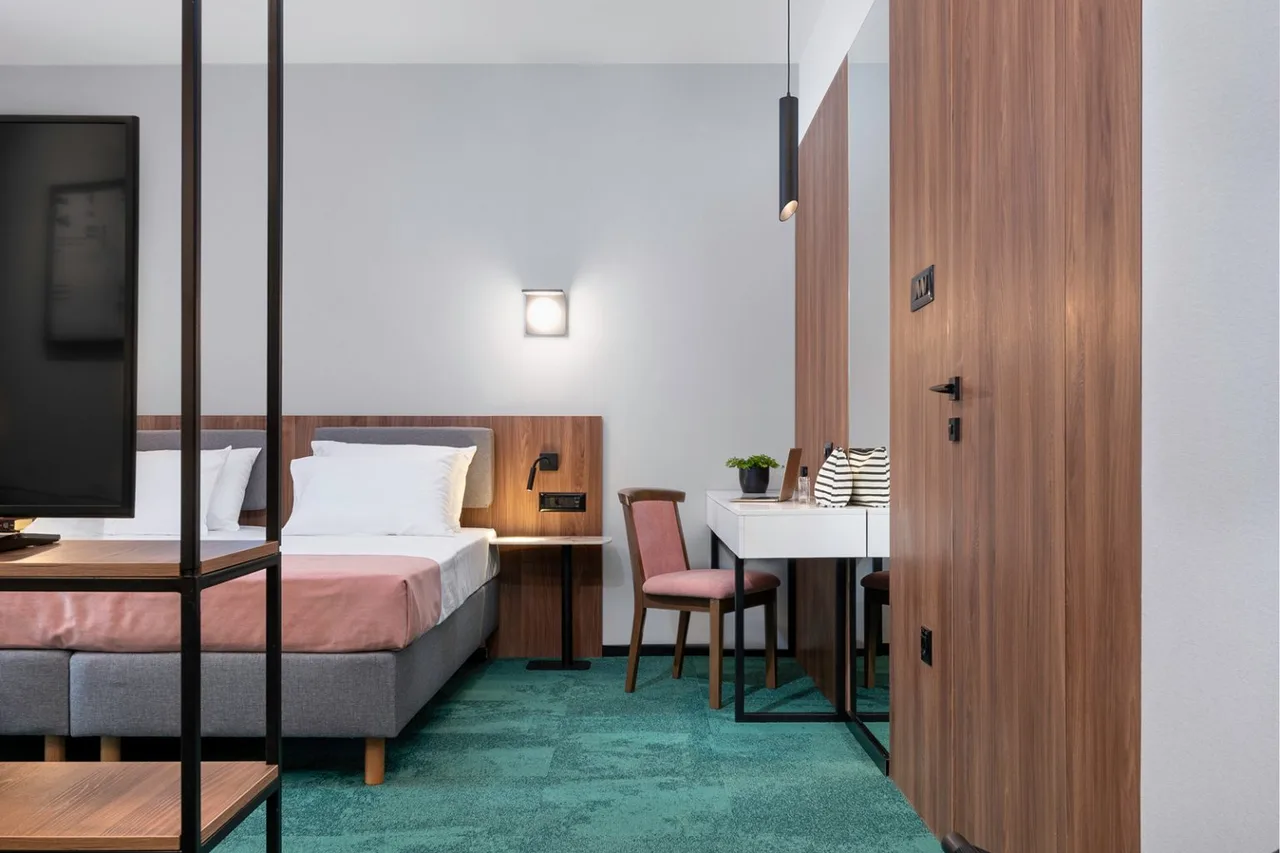 Hotel Tim's — rooms and atmosphere