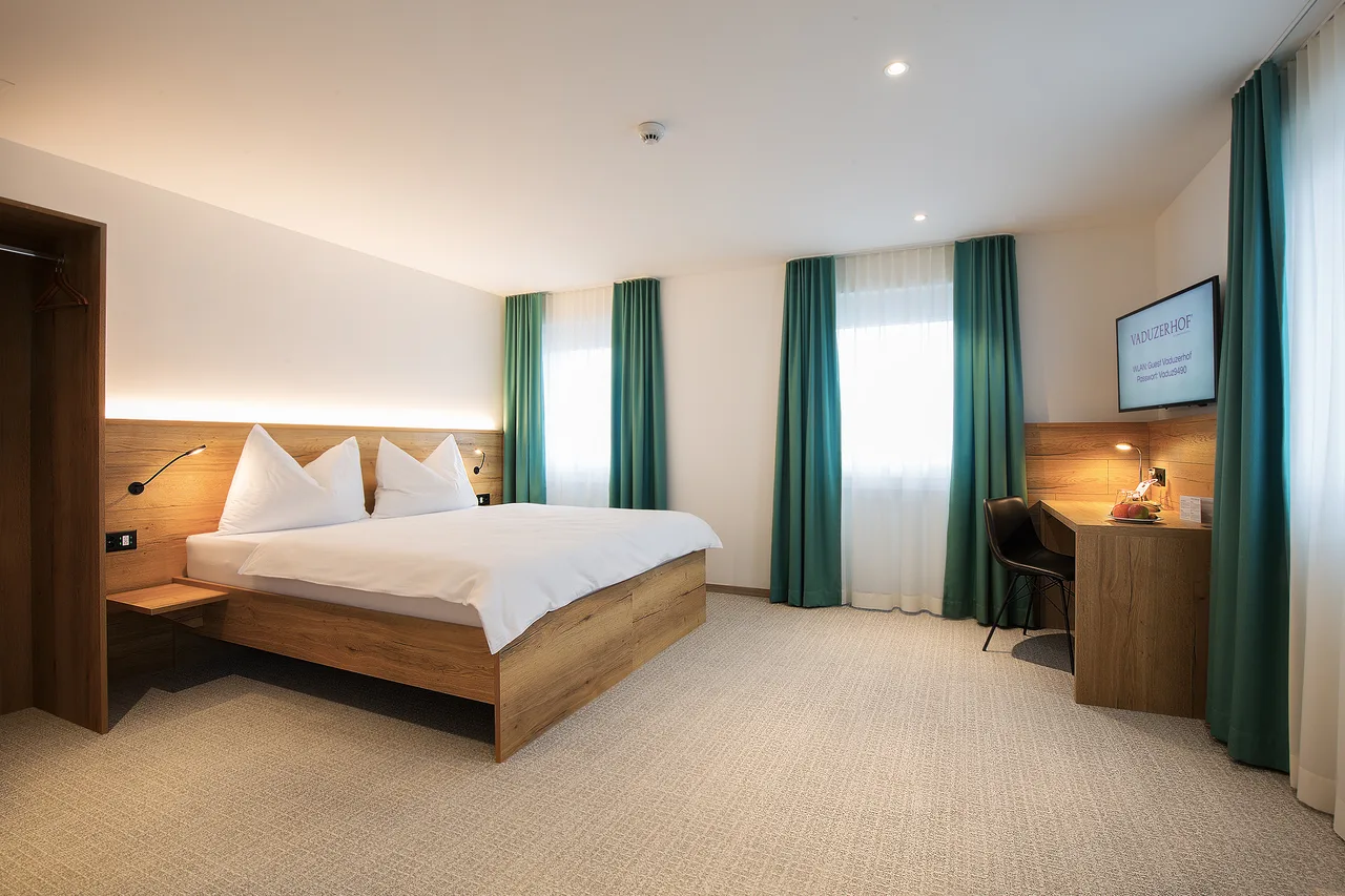 Hotel Vaduzerhof by b_smart — ภาพห้องพักและบรรยากาศ