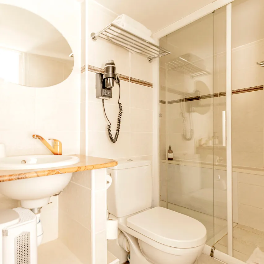Hotel Vendome Nice — rooms and atmosphere