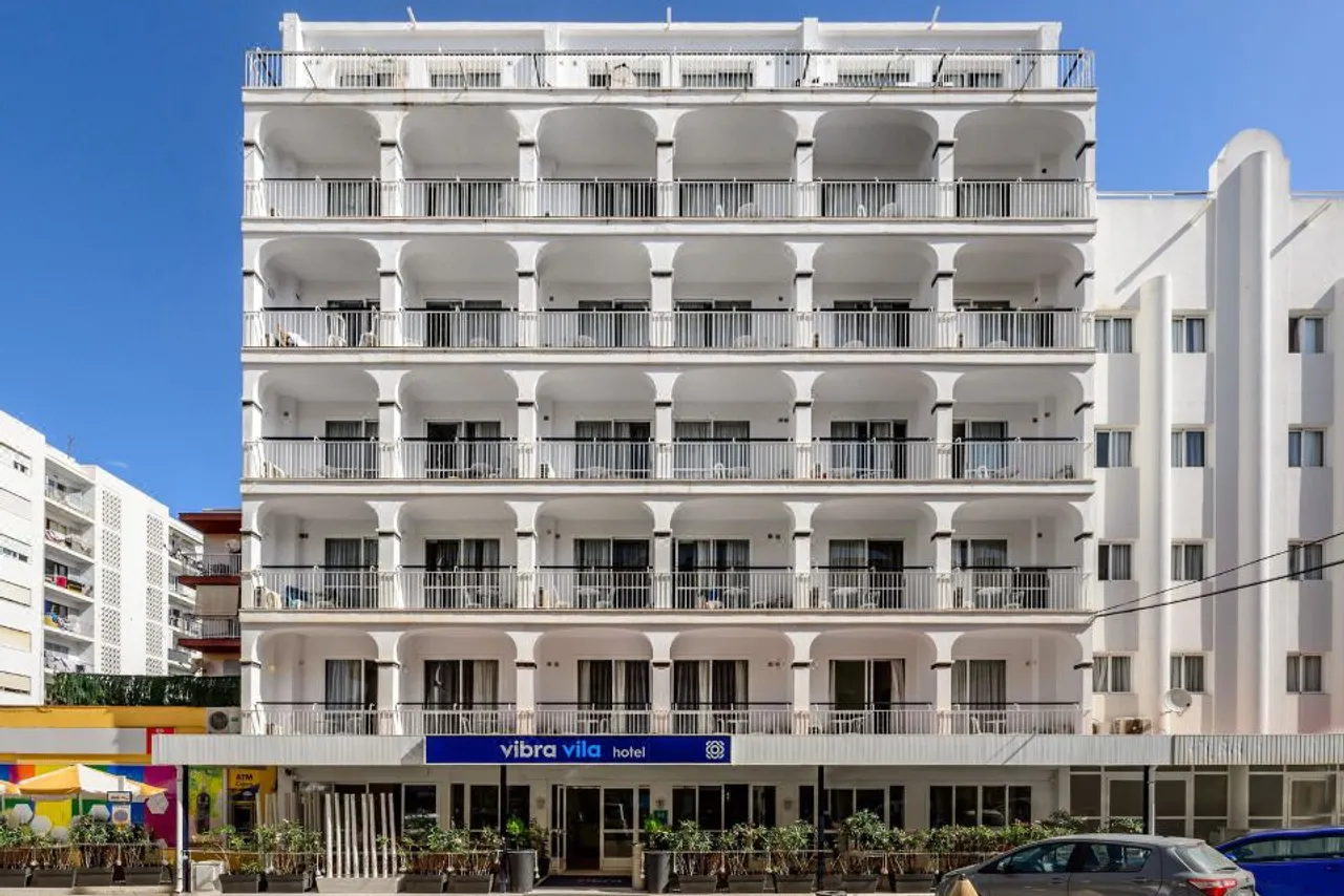 Hotel Vibra Vila — rooms and atmosphere