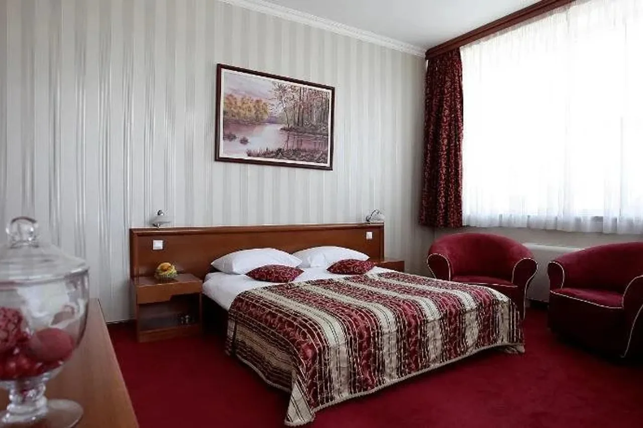 Hotel Vidović — ภาพห้องพักและบรรยากาศ