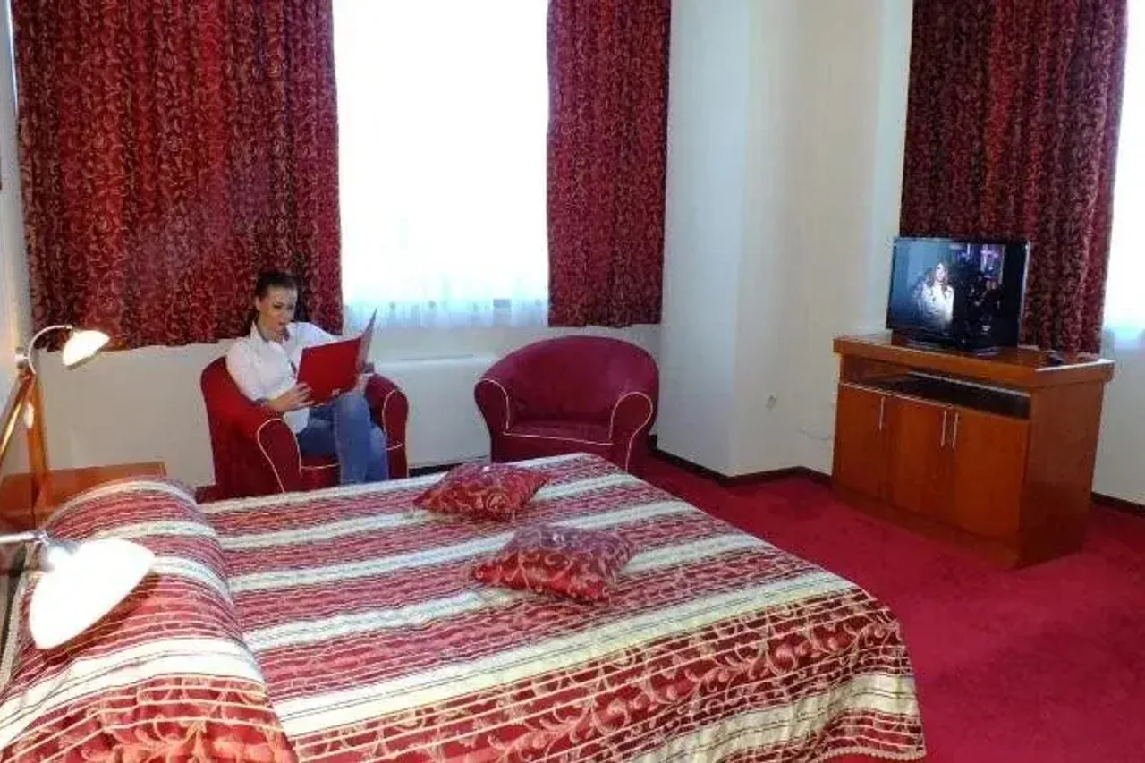 Hotel Vidović — ภาพห้องพักและบรรยากาศ