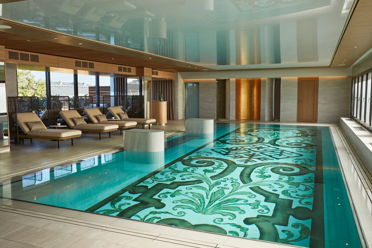 Hotel Vier Jahreszeiten Kempinski München — ภาพห้องพักและบรรยากาศ