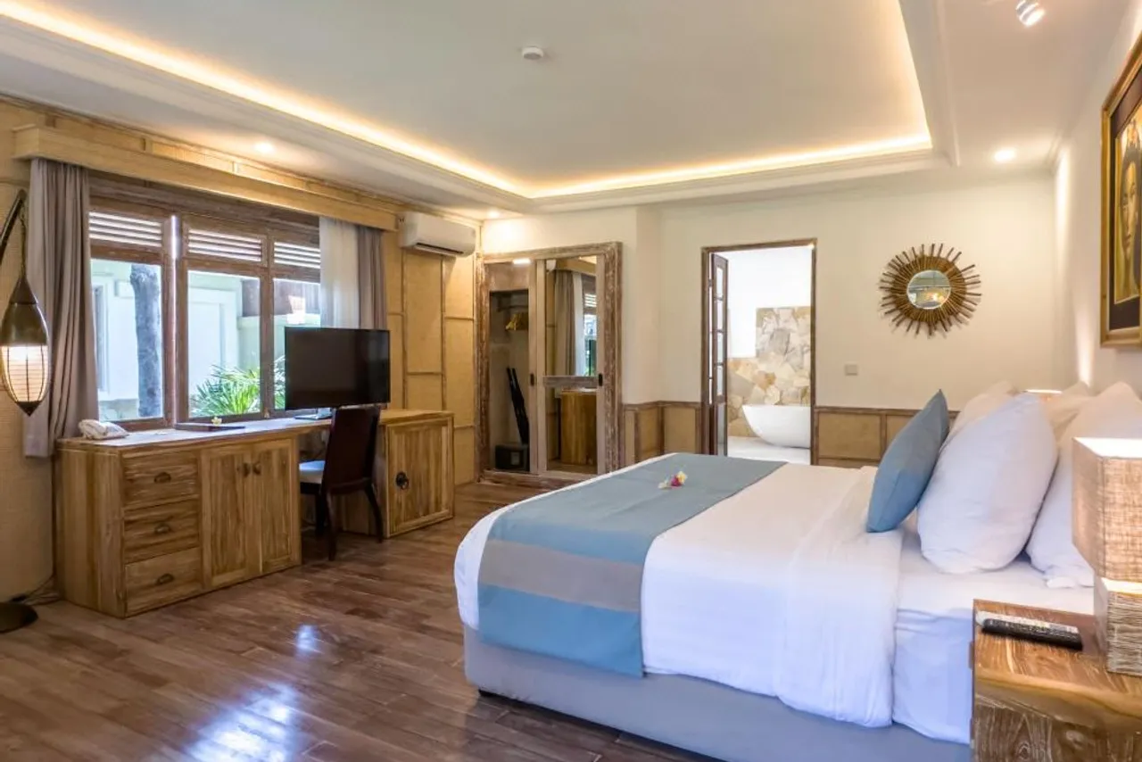 Hotel Vila Ombak — ภาพห้องพักและบรรยากาศ