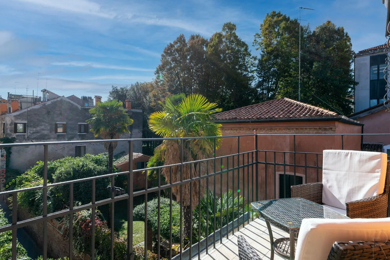 Hotel Villa Rosa — rooms and atmosphere
