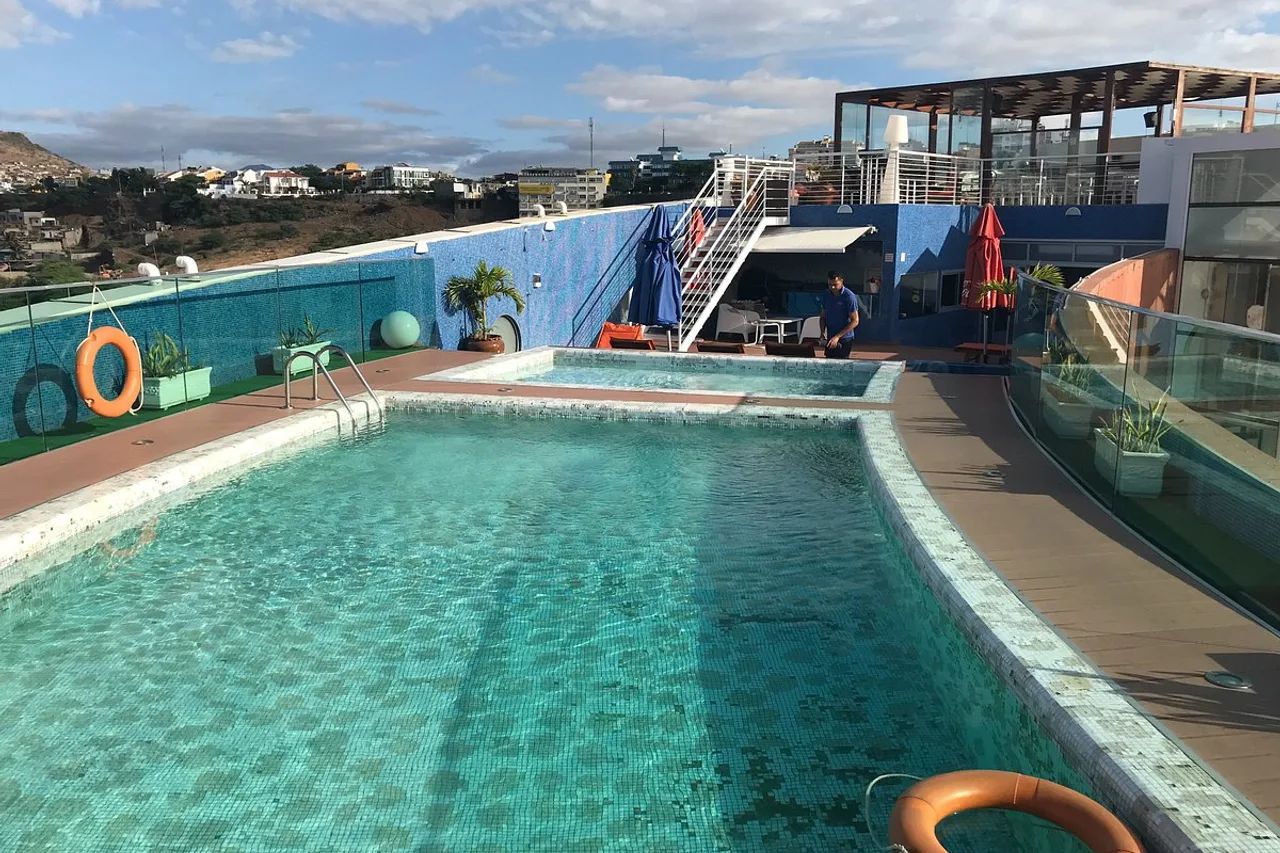 Hotel VIP Praia — โรงแรมในปราเอีย