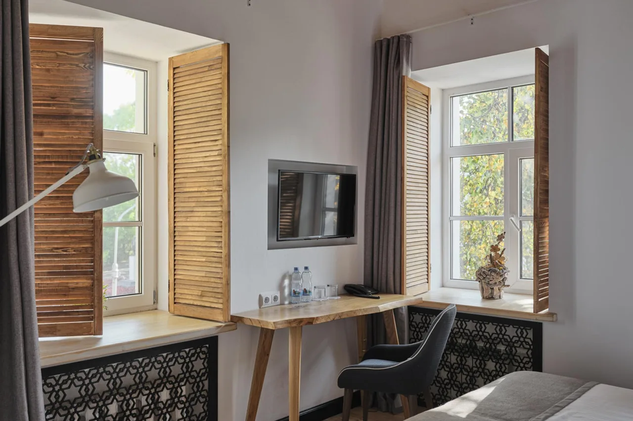 Hotel Volkhov Mini — rooms and atmosphere