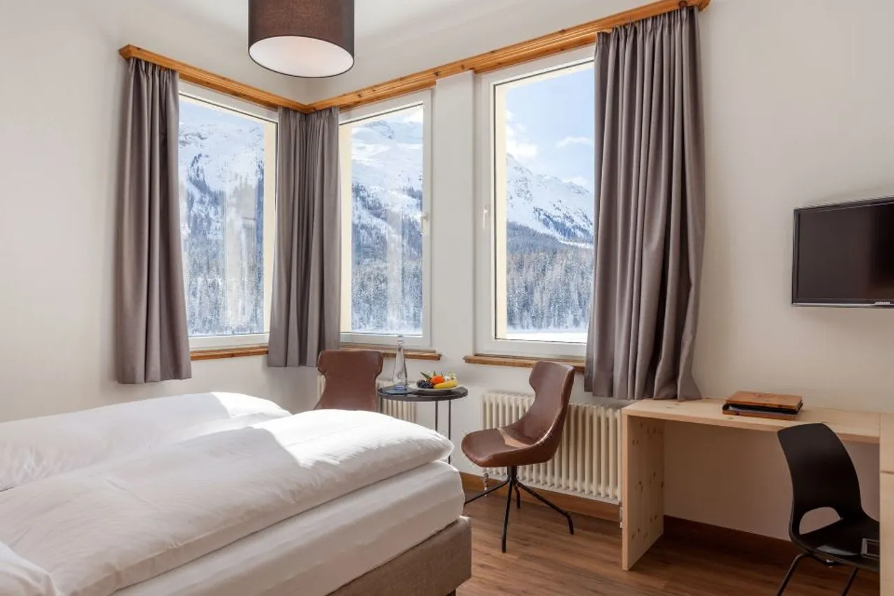 Hotel Waldhaus am See — ภาพห้องพักและบรรยากาศ