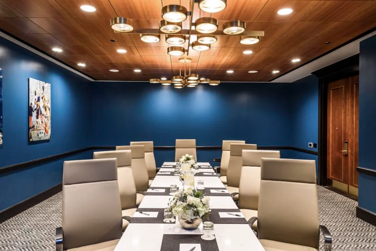 Hotel ZaZa Houston Memorial City — ภาพห้องพักและบรรยากาศ