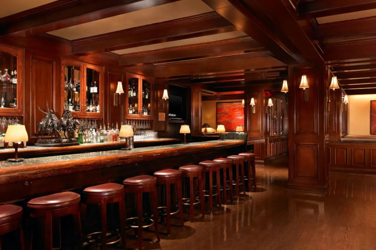 Houston Grand Hotel - River Oaks (The Luxury Collection) — ภาพห้องพักและบรรยากาศ